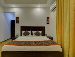 hotel in vrindavan uttar pradesh